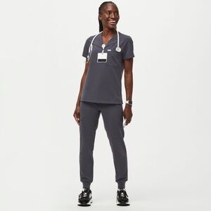 Catarina One-Pocket Scrub Top & Zamora Jogger Scrub Pants